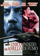 UNICO INDIZIO UN ANELLO DI FUMO